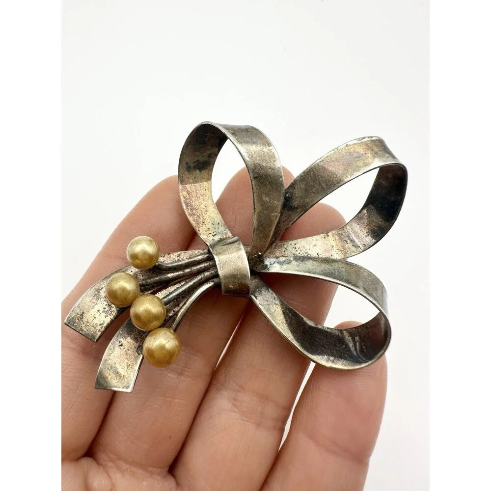 Vintage Sterling Silver Pearl Bow Tie Brooch Pin